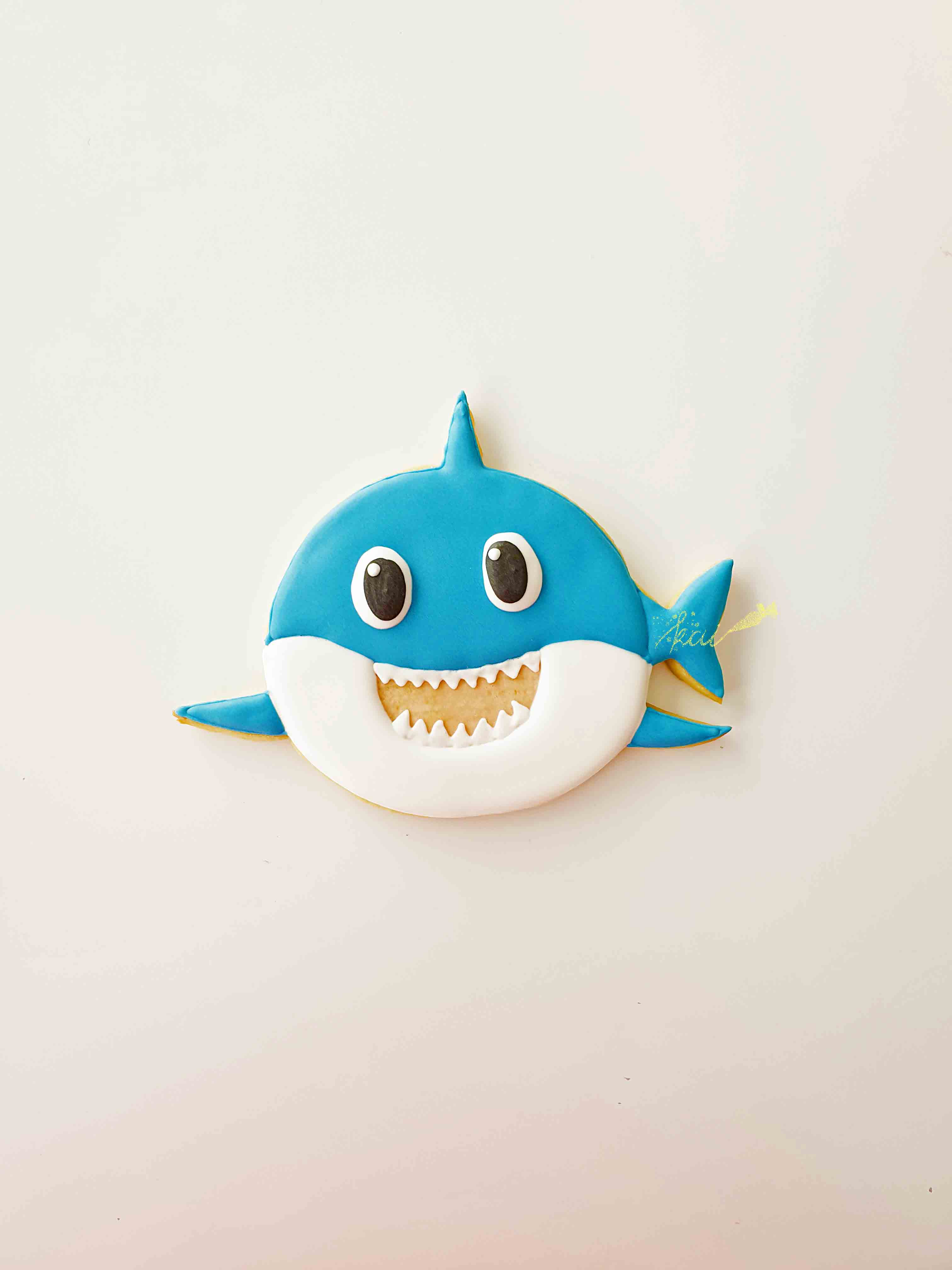 Baby-Shark-Blue