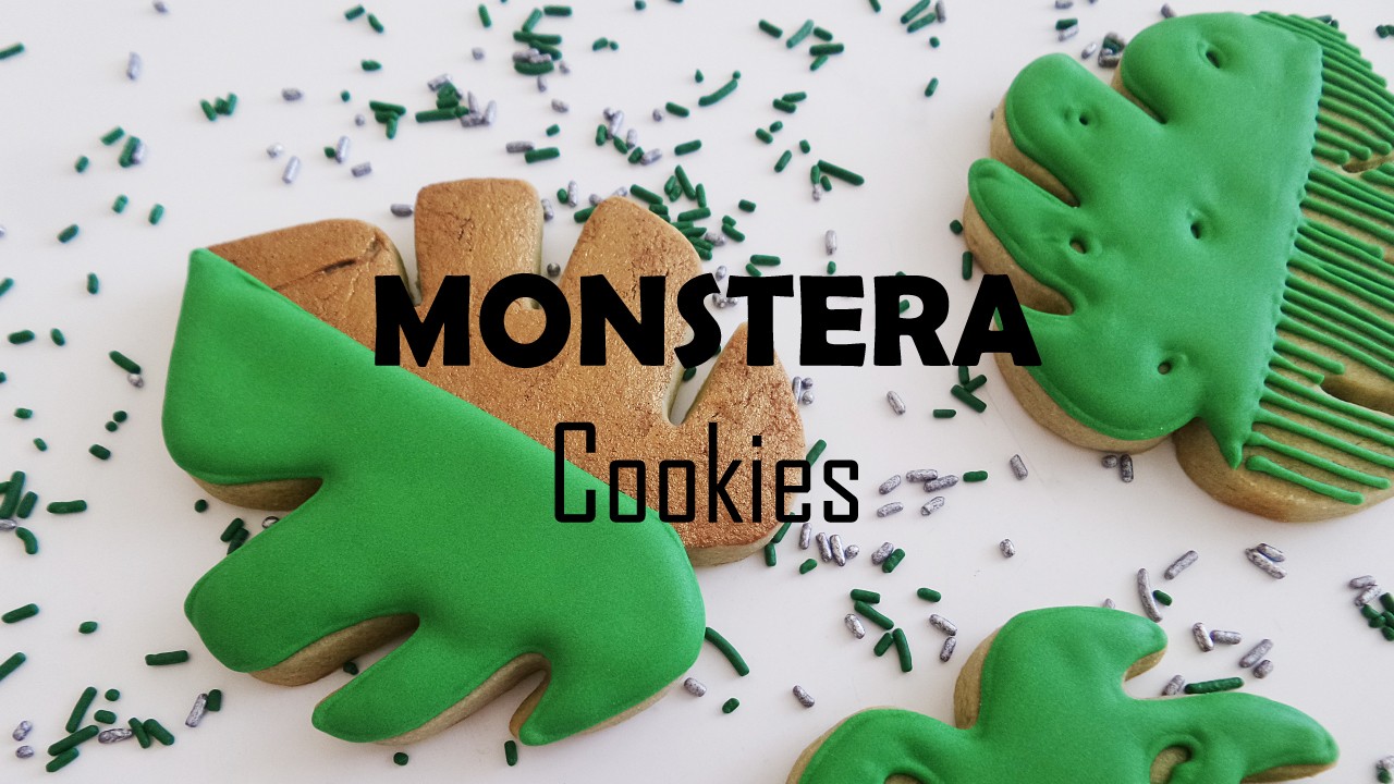 You are currently viewing How to Decorate a Monstera Leaf Cookie